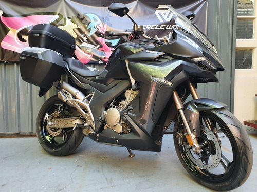 Imagen 12 de 19 de Beta Zontes 310 X2 3 Baúles Shad Cycle World Motors Al 27/3
