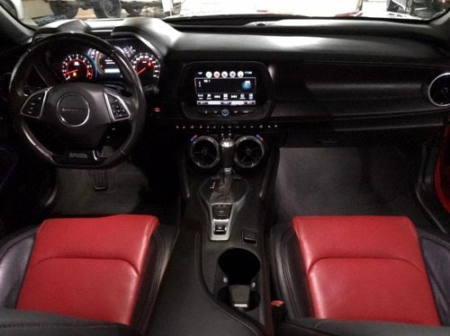 Imagen 11 de 12 de Chevrolet Camaro 2017 6.2 Ss At