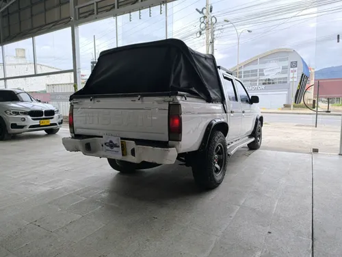 Nissan D21 2.4 4x2