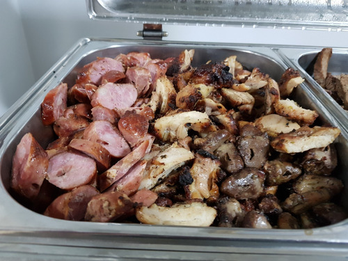 Imagem 9 de 10 de Buffet De Churrasco Em Domicilio