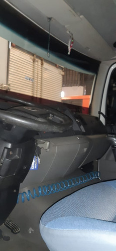 Volkswagen 13.180 Toco Baú 2010
