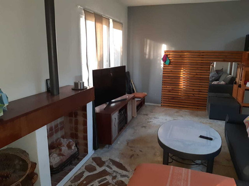 Casa En Venta 4 Dormitorios Barrio Mirasoles