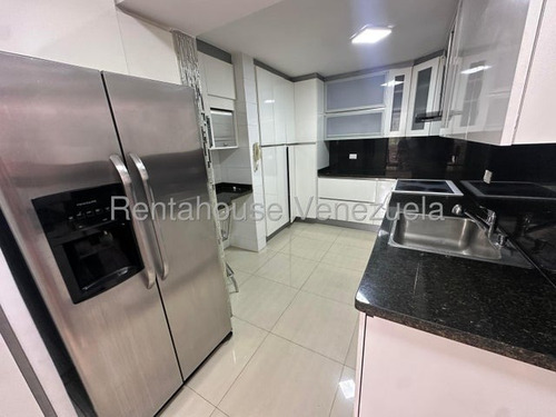 Hermoso Y Amplio Apartamento En Alquiler En Cafetal