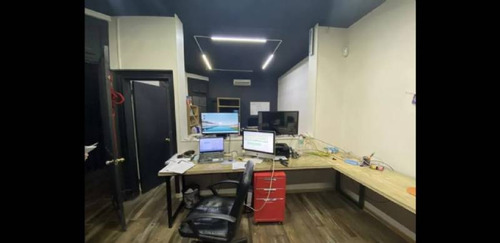 Oficina A 3 Cuadras De Vicuña Mackenna, Comuna De Santiago