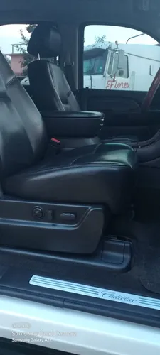 Cadillac Escalade ESV P Esv Vud R.22 4x4 At