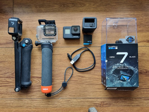 Cámara Gopro Hero7 4k Black Con Accesorios