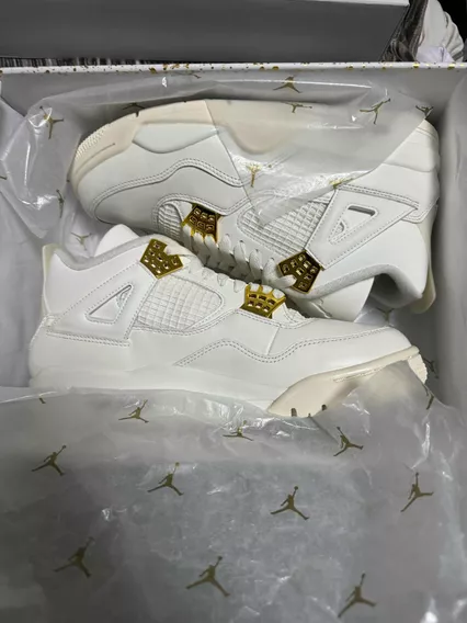 Tenis Air Jordan 4 Retro White &amp; Gold