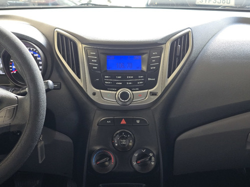 Hyundai HB20S 1.6 COMFORT PLUS 16V FLEX 4P AUTOMATICO