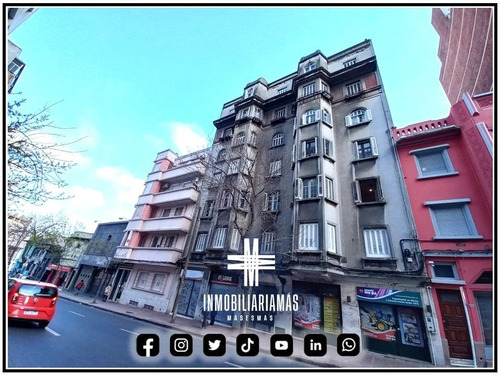 Imagen 1 de 14 de Apartamento Venta Tres Cruces Montevideo Imas.uy D * (ref: Ims-15206)
