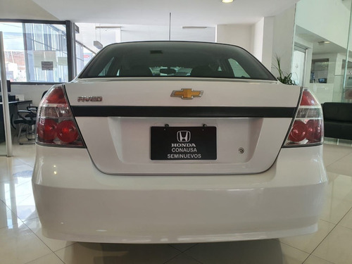 Imagen 4 de 15 de Chevrolet Aveo Ls Tm Paq. K 2018 44,300 Km Blanco 4 Ptas
