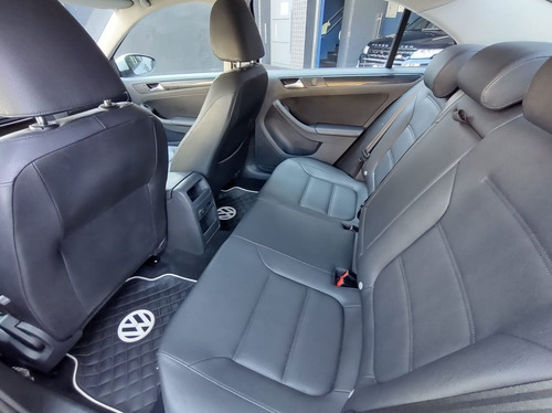 Imagem 3 de 10 de Vw Jetta Confortline 2.0 Aut 2012