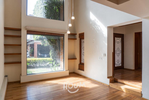 Casa En Jardines En La Montaña, Tlalpan Con 2 Recámaras, 218 M², Id: 104623