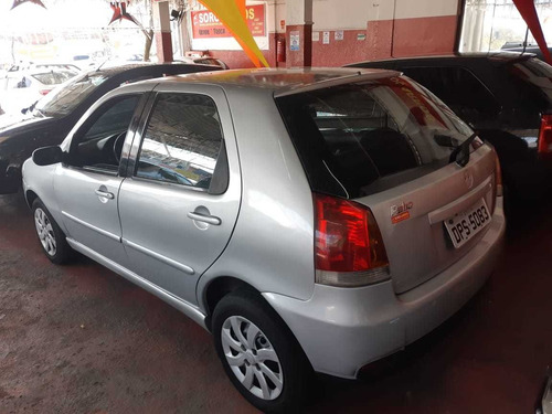 Imagem 1 de 3 de Fiat Palio 2005 1.8 Hlx Flex 5p