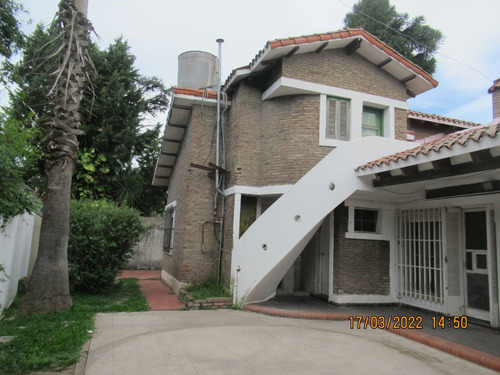 Imagen 8 de 16 de Casa En Barrio Fisherton, Sobre Av. Córdoba. (ideal Comercial)