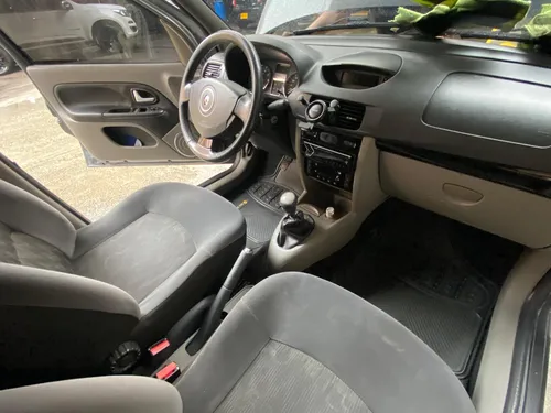 Renault SYMBOL II LUXE 1.6 Luxe