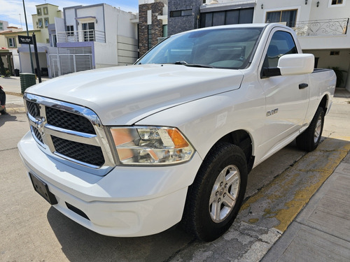 Dodge Ram 1500 Ram St 2018 A/c 6cil