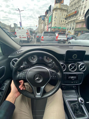 Mercedes-Benz Clase A 1.6 A 200 Urban B.efficiency 156cv