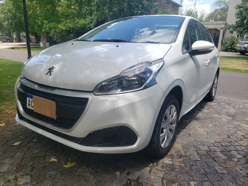 Peugeot 208 1.6 Active 2018