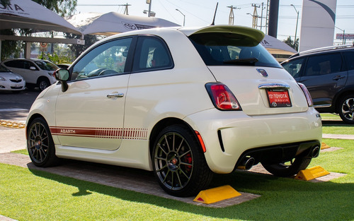 Imagen 5 de 14 de Fiat 500 Abarth 2016