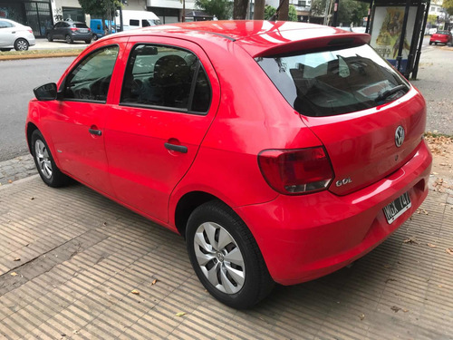 Imagen 7 de 11 de Volkswagen Gol Trend 2013 1.6 Pack Ii 101cv