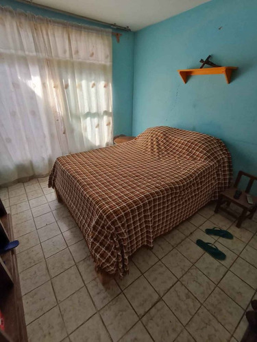 Casa En Venta A Una Calle Del Metro San Andrés Tomatlán, A 8 Min Del Zoológico Los Coyotes Y A 5 Min De Portal Lomas Estrella, En Calle Roberto Fulton Colonia Nuevo Fuego, Iztapalapa, Cdmx - Lc25-zf