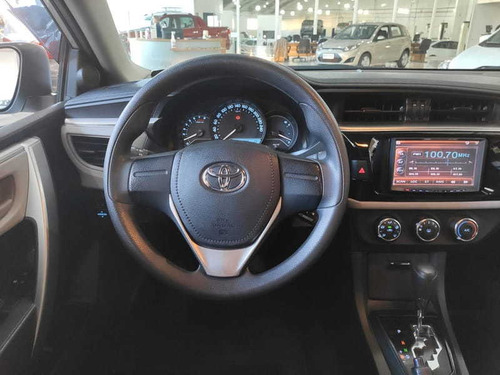 Imagem 9 de 10 de Toyota Corolla Gli 1.8 16v 4p Aut (flex)