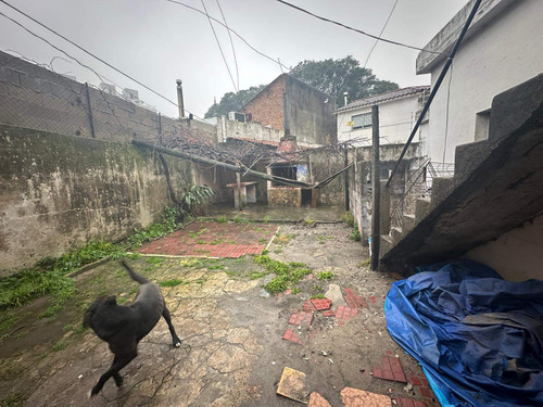 Venta Casa En Malvin - 3 Dormitorios, Garaje. A Reciclar