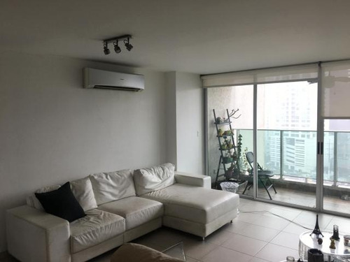 Venta De Apartamento En Ph Terrawind, San Francisco 18-3111