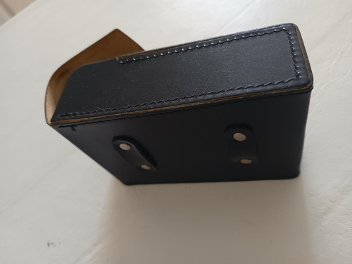 Estuche Con Pasacinto En Cuero Para Camara De Foto Usado Negro (Usado)
