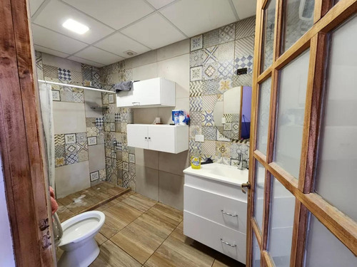 Casa En Venta - 2 Dormitorios 1 Baño - 250mts2 - Neuquén
