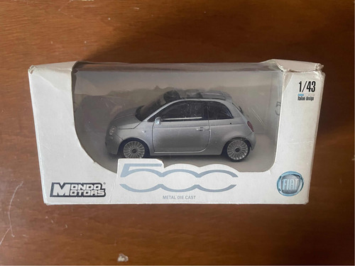 Fiat 500 Escala 1/43 Mondo Motors