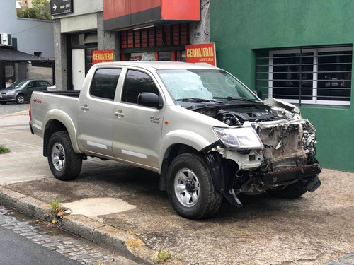 Toyota Hilux Sr 4x4