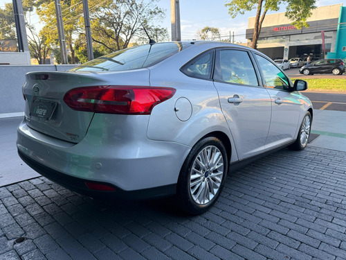 Ford Focus 2.0 SE PLUS SEDAN 16V FLEX 4P POWERSHIFT