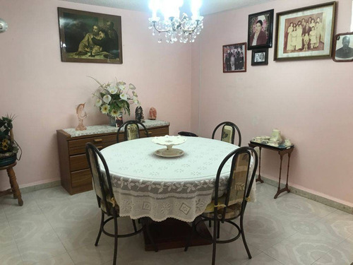 Imagen 10 de 21 de Casa Para Oficina Silenciosa Viveros De La Loma