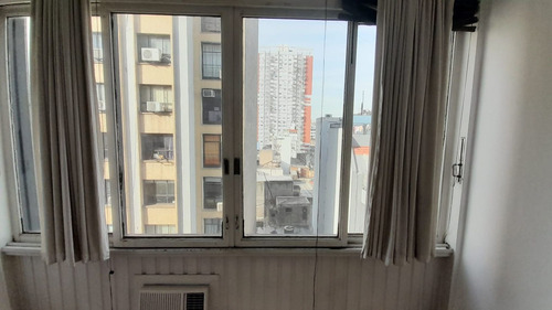 Imagen 3 de 10 de Oficina En Av Corrientes Excelente Estado