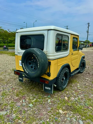 Daihatsu F20 1.6 F20 4X4