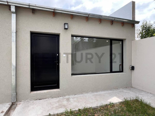 Venta De Departamento A Estrenar De 2 Ambientes En Tandil