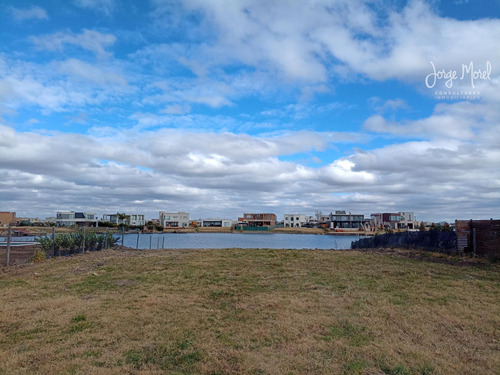Lote Venta Barrio San Sebastián - Area 7 - Laguna - 825m2 #id 1719