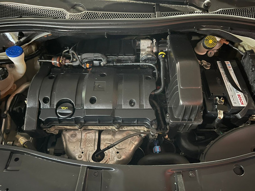 Peugeot 2008 1.6 Feline Tip