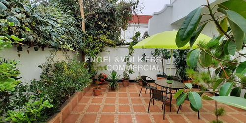 Casa Hostal En Venta De 17 Dorm. En Santiago
