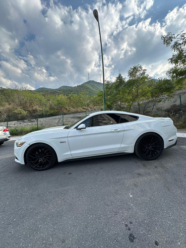 Ford Mustang 5.0l Gt V8 At