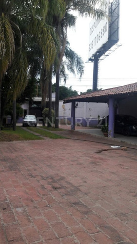 Venta De Terreno Con Construcción En Colonia Nuevo Mexico, Zapopan, Jalisco