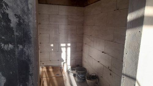 Imagen 4 de 5 de Colocacion De Piso Y Albañileria En General