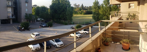 Imagen 14 de 18 de En Venta. Dpto. 3 Amb. Con Cochera - Vista Al Golf