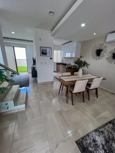 Casa En Venta Zibata