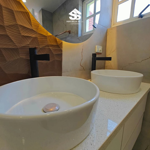 Se Vende Hermosa Casa En Urb. Aramagua Country - Maracay