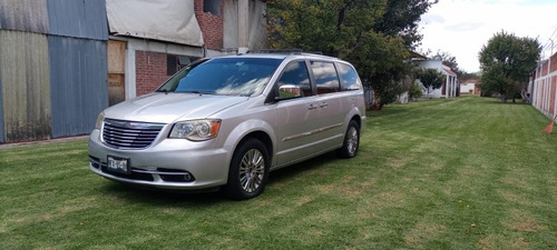 Imagen 1 de 15 de Chrysler Town & Country 2011 3.6 Touring Mt