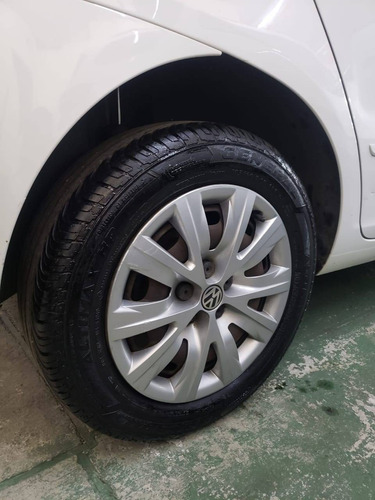 Imagem 8 de 11 de Volkswagen Fox 1.6 Mi 8v Flex 4p Manual