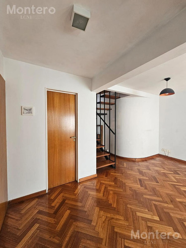 Duplex 2 Ambientes En San Isidro 65 M2