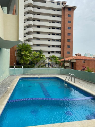 Apartamento En Venta, Residencias Pocholo.